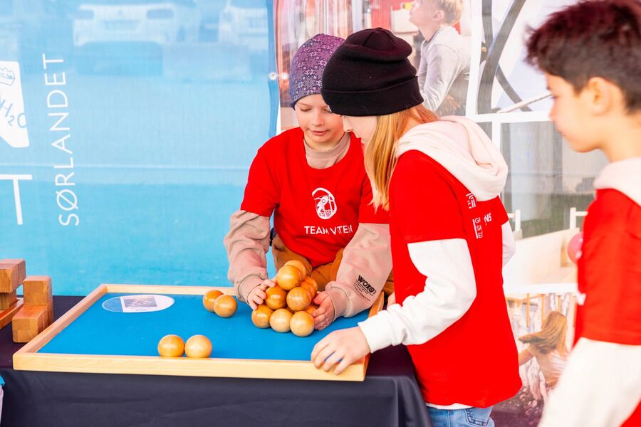Vitensenteret presenterer sin bærbare utstilling 2. november og 14. november. Gøy for hele familien.